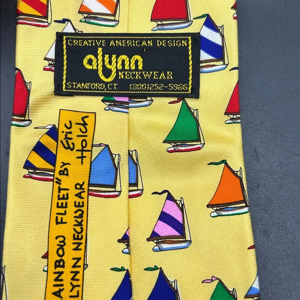 Rainbow Fleet Sailboat Nantucket Pattern Tie
